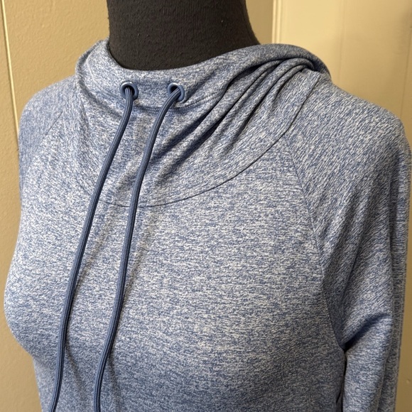 Athleta Women’s Small Pullover Hoodie Sweater Drawstring Thumb Hole Cuffs - Picture 2 of 7